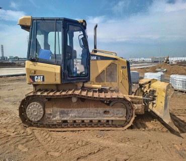 БУЛЬДОЗЕР CAT D5K