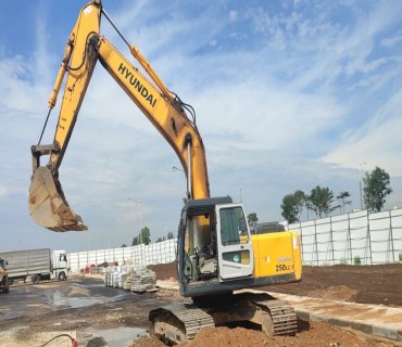 ЭКСКАВАТОР HYUNDAI 250
