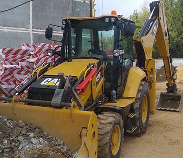 ЭКСКAВАТОР-ПОГРУЗЧИК CAT 428